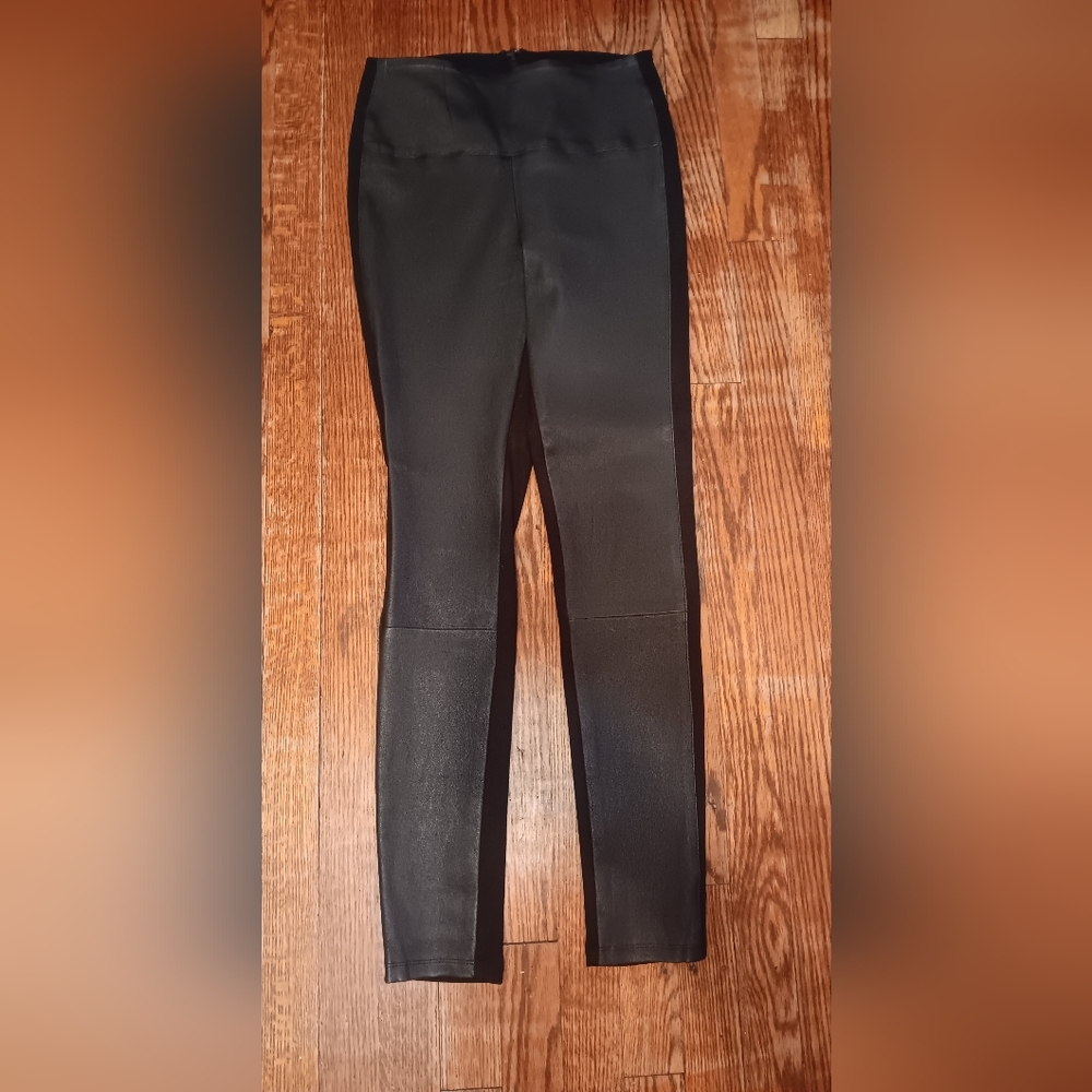 Bebe leather front legging
